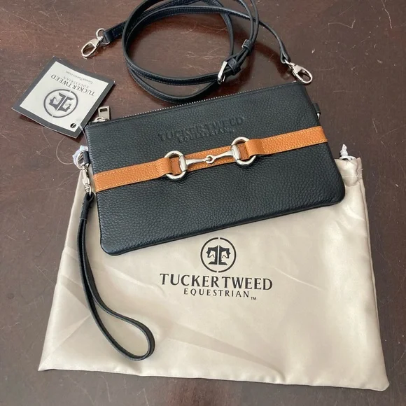 Black and Tan Wellington Wristlet - Picture 1 of 1